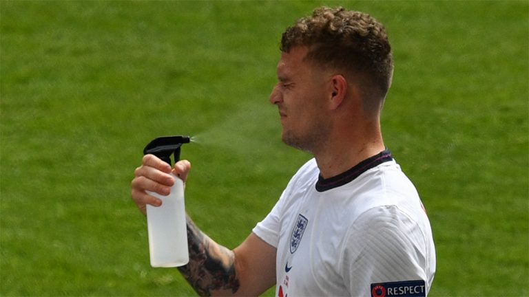 kieran trippier spraying water england newcastle united nufc 1120 768x432 1