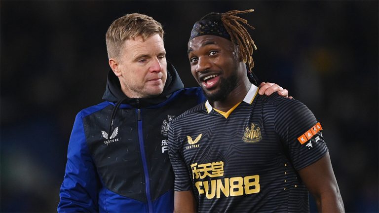 eddie howe allan saint maximin smiling newcastle united nufc 1120 768x432 1