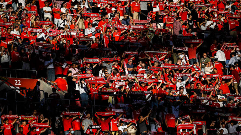 benfica fans scarves eusebio cup 2022 newcastle united nufc 1120 e1659454300791 768x432 1