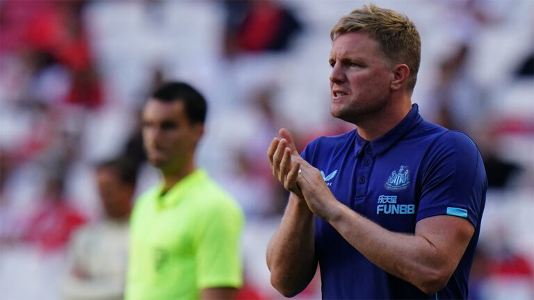 eddie howe clapping sideline 2022 newcastle united nufc 1120 768x432 1