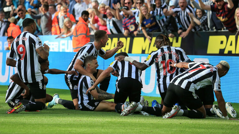 players celebrate kieran trippier goal newcastle united nufc 1120 768x432 1