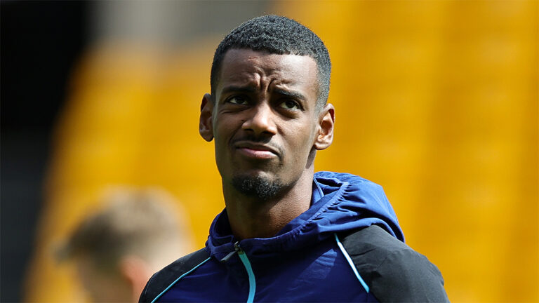 alexander isak close up pre match newcastle united nufc 1120 768x432 2