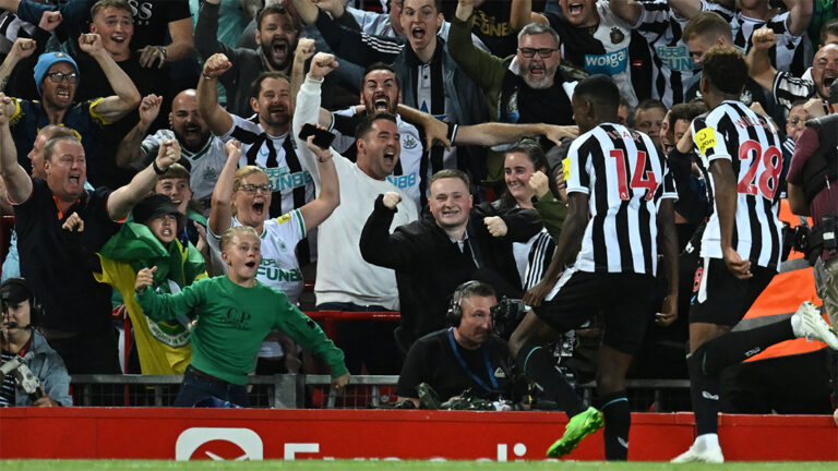 alexander isak goal celebration fans newcastle united nufc 1120 768x432 1