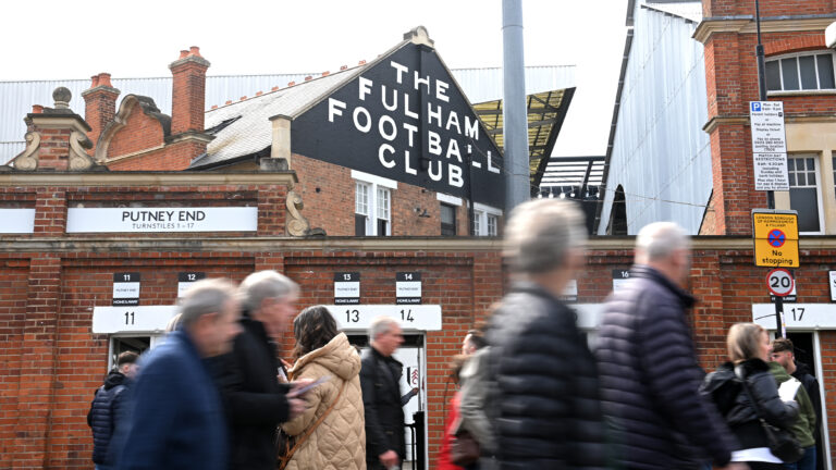 fans outside craven cottage fulham newcastle united nufc 1120 768x432 1