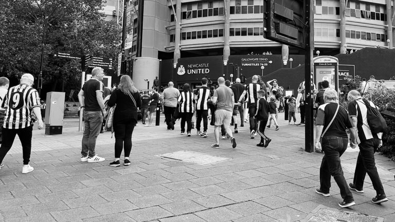 fans walking up to sjp matchday sjp newcastle united nufc bw 1120 768x432 1