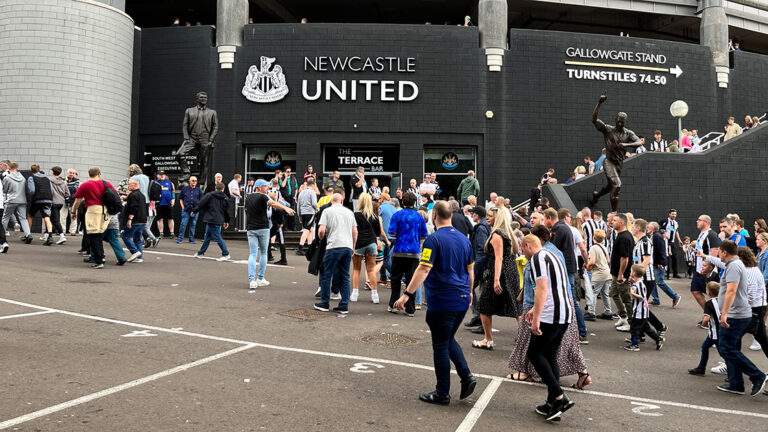 statues fans matchday sjp newcastle united nufc 1120 768x432 1