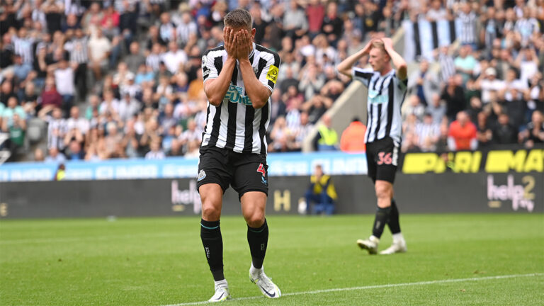 sven botman hands over face sean longstaff background newcastle united nufc 1120 768x432 1