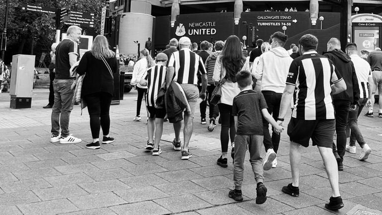 fans walking up to sjp matchday sjp newcastle united nufc 1 bw 1120 768x432 1