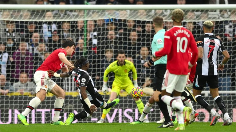 saint maximin shooting goal manchester united newcastle united nufc 1120 768x432 1