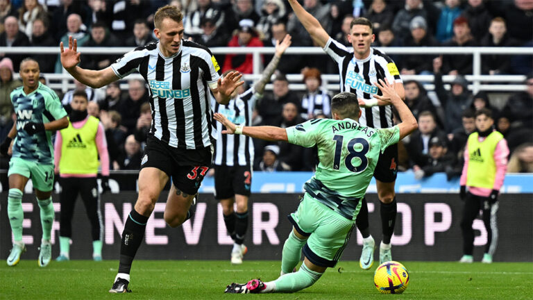 dan burn pull on andreas pereira fulham newcastle united nufc 1120 768x432 1