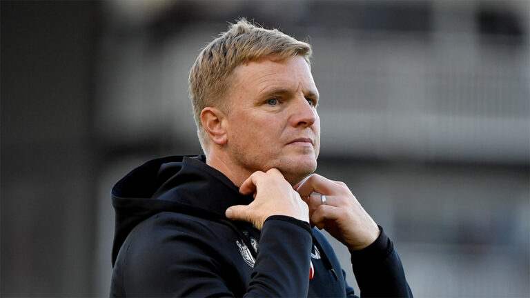 eddie howe adjusting collar newcastle united nufc 1120 768x432 1