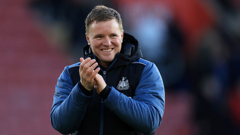 eddie howe smiling clapping 2022 newcastle united nufc 1120 768x432 1
