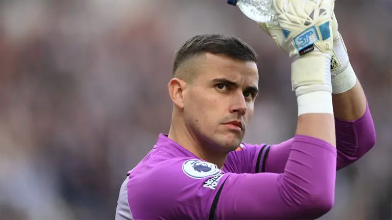 karl darlow clapping close up newcastle united nufc 1120 768x432 1