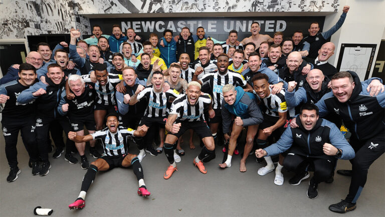 team celebration dressing room fulham january 2023 newcastle united nufc 1120 768x432 1