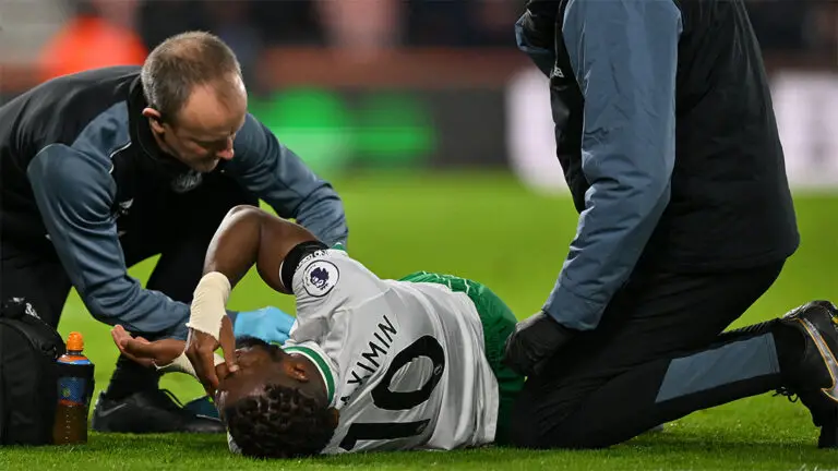 allan saint maximin lying injured pitch newcastle united nufc 1120 768x432 1