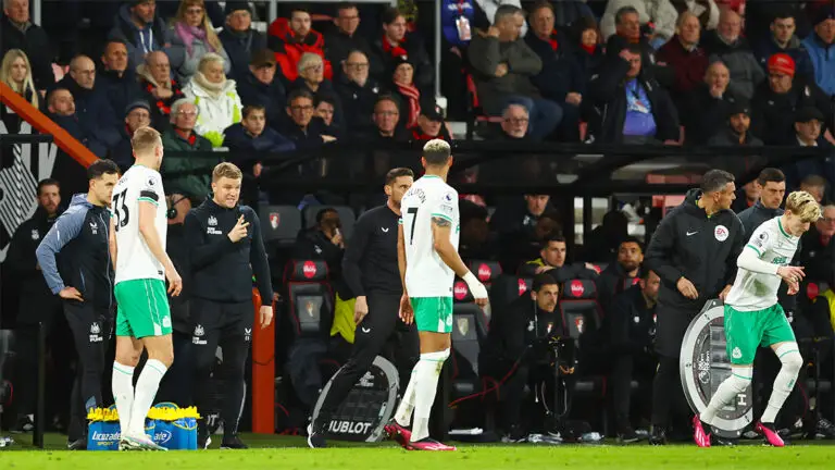 eddie howe directing players from sideline newcastle united nufc 1120 768x432 1