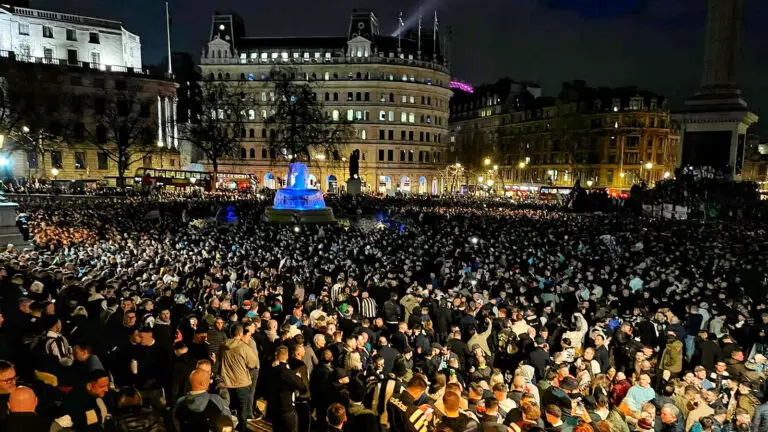 fans trafalgar square newcastle united nufc 2 1120 768x432 1