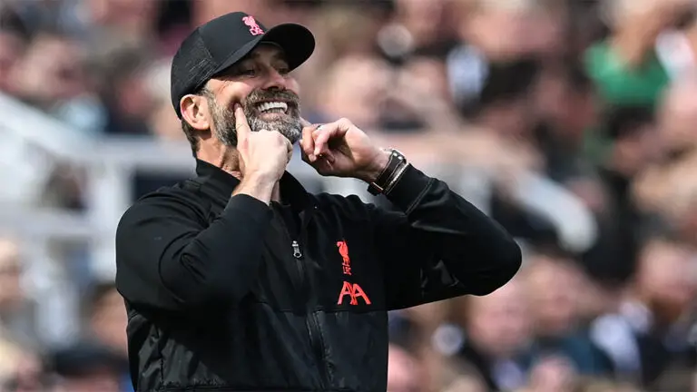 jurgen klopp liverpool manager sideline smiling newcastle united nufc 1120 768x432 2