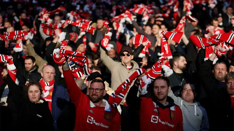 manchester fans scarves newcastle united nufc 1120 768x432 1