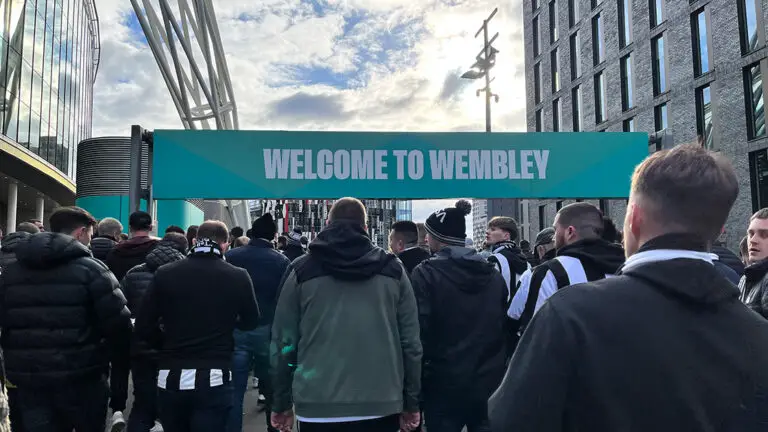 welcome to wembley sign fans newcastle united nufc 1120 768x432 1