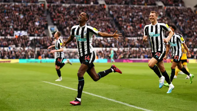 alexander isak goal celebration running burn newcastle united nufc 1120 768x432 1