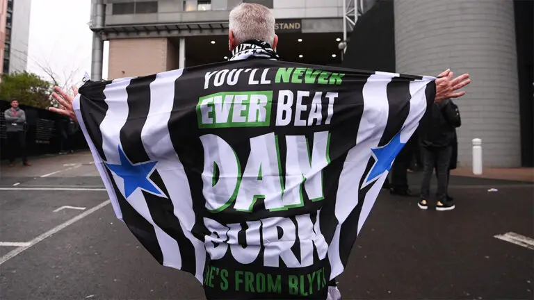 fan youll never ever beat dan burn flag newcastle united nufc 1120 768x432 1