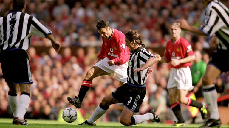 ryan giggs manchester united marcelino 2000 newcastle united nufc 1120 768x432 1